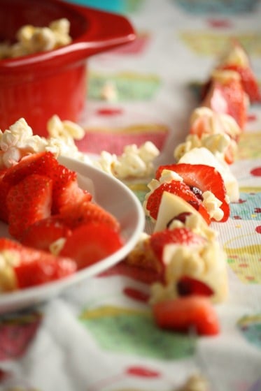 berries and popcorn on florist wire skewer