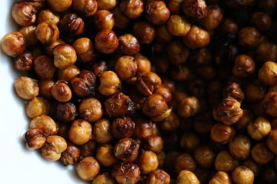 Chickpeas roasted in air fryer