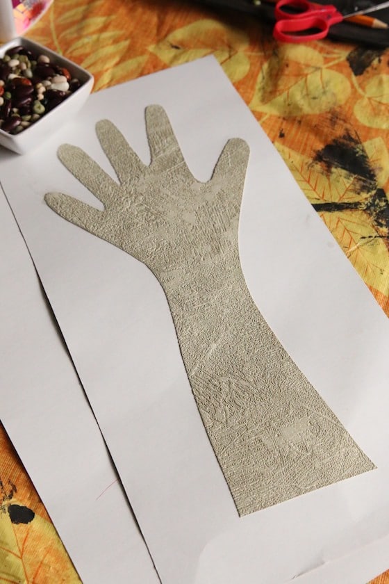 childs traced hand for monster craft