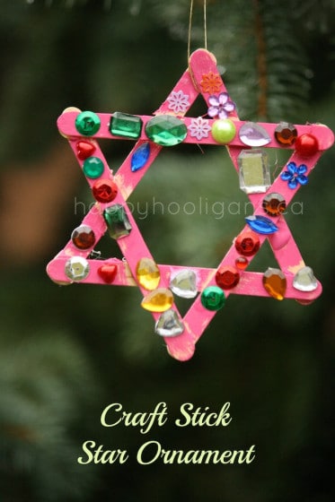 Ppopsicle stick star ornament for toddlers and preschoolers to make