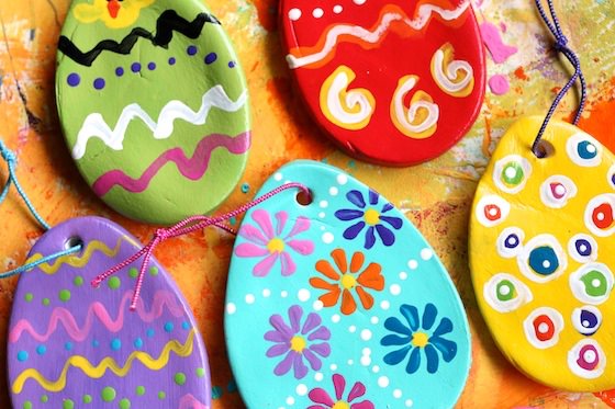 5 painted clay dough eggs for Easter tree