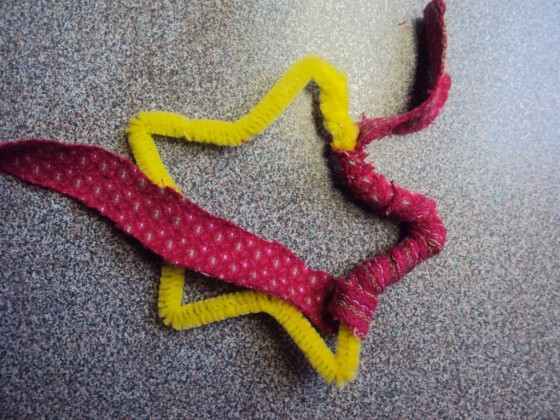 fabric wrapped around pipe cleaner