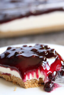 no bake blueberry cheesecake vertical feature image