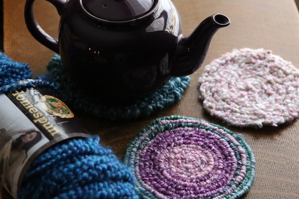 horizontal teapot yarn and trivets