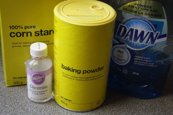 Homemade giant bubbles ingredients - baking powder, corn starch, dawn dish soap, glycerine