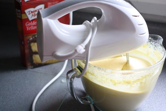 DIY stand mixer beating coffee cake