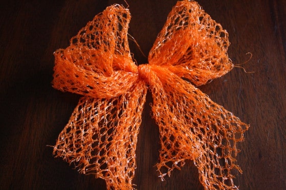 bow made from produce mesh