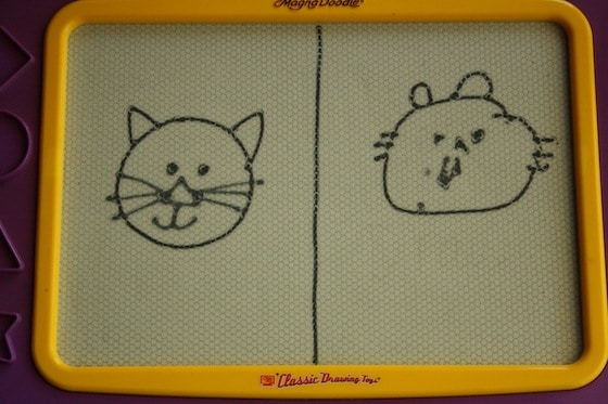 teaching preschoolers how to draw on the magna doodle