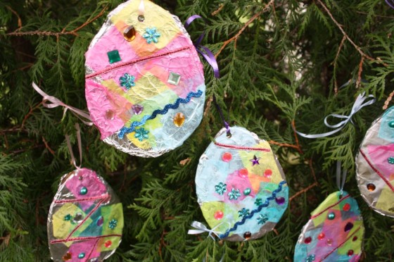 Tin foil and tissue paper Easter egg craft for kids - Happy Hooligans