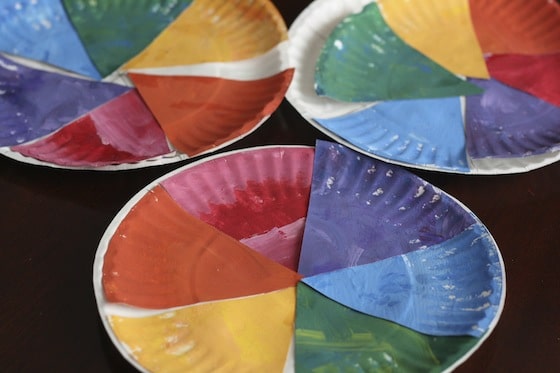 3 paper plate colour wheels - happy hooligans 