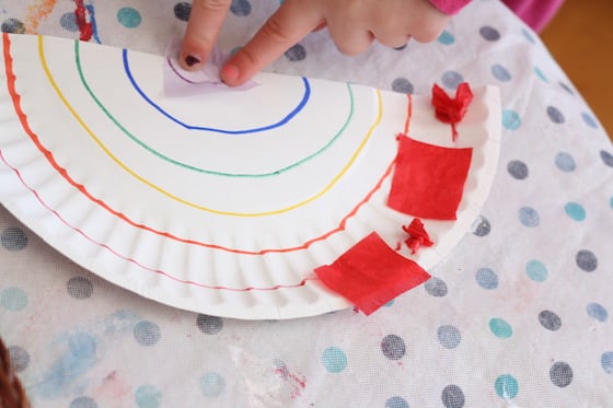 making a paper plate and tissue paper rainbow