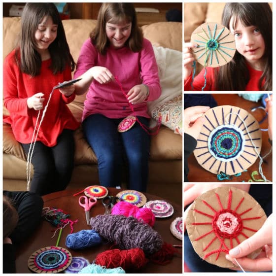 tweens circle loom weaving