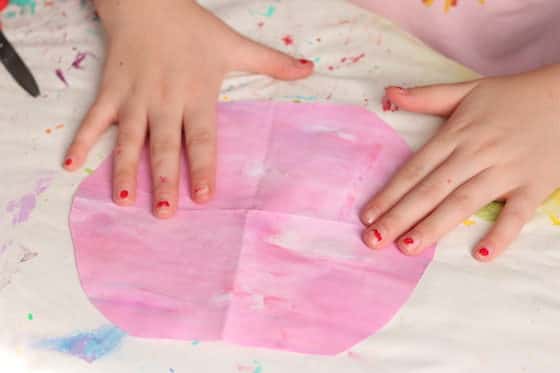 making accordian creases in paper circle