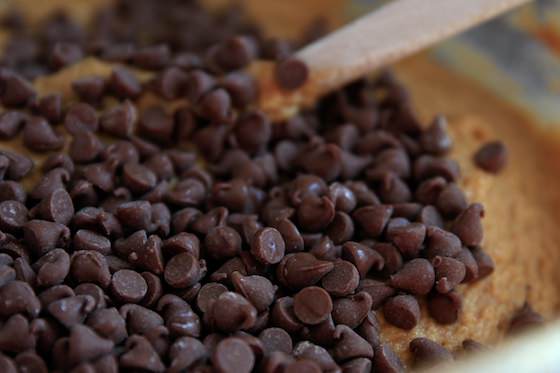 Chocolate chips and pumpkin cookie batter