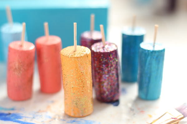 painted wine corks coated in glitter