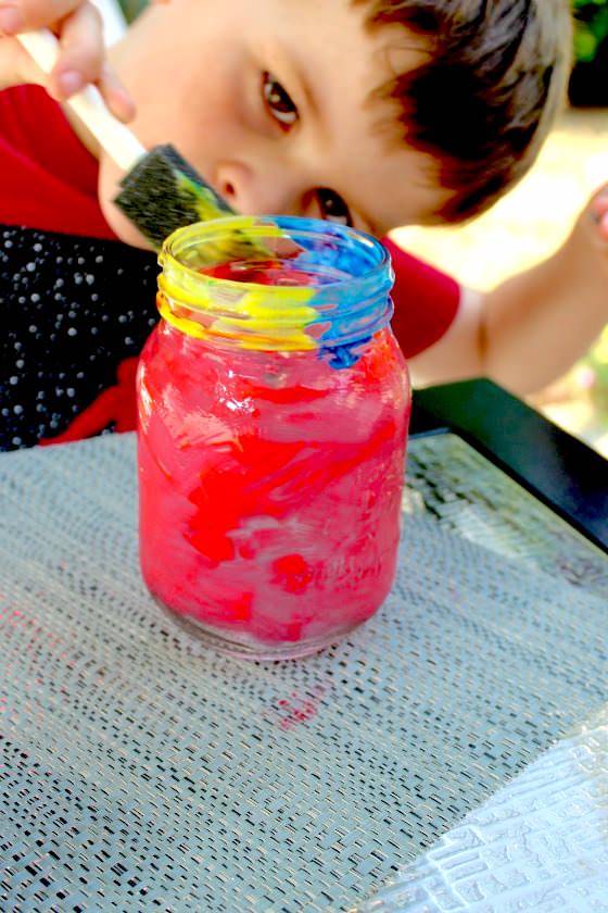 painting mason jar lanterns