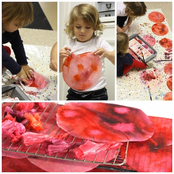 kids dyeing coffee filters with watercolours and food colouring