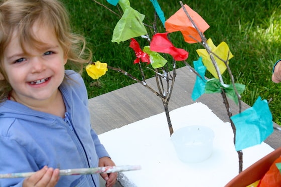 preschooler making fall tree craft